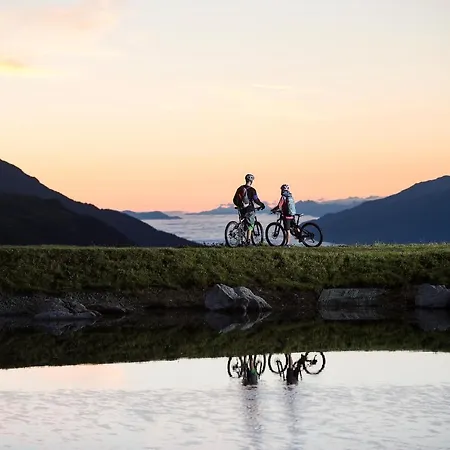 게스트하우스 Anja's Schoenblick - 4*